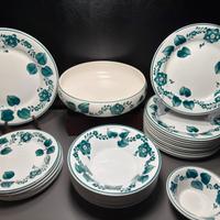 Servizio piatti Ginori Mondovì Agrifoglio