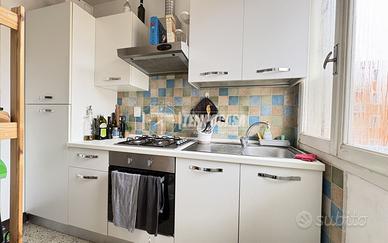 Bolognina via Creti Rif.20:Trilocale con doppio se