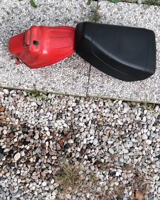 Sella con Serbatoio Benelli anni 80