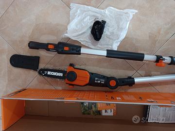 potatore a batteria Worx 