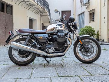 2017 Moto Guzzi v7 iii anniversario