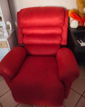 poltrona reclinabile elettrica