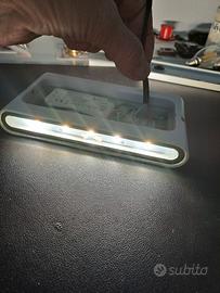 plafoniera da parete a led bianca