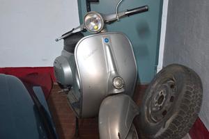 Piaggio Vespa 50 Special