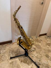 Sax Contralto Conn-Selmer Prelude AS700
