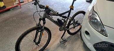 bicicletta rockrider