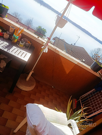 Stanza matrimoniale ad uso singola in vista lago