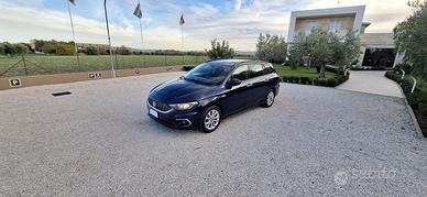 FIAT TIPO 1.6 Multijet S-Design 120 CV