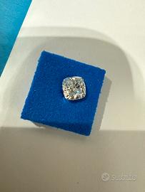Diamante naturale 0,72 ct H VVS1, certificato IGI
