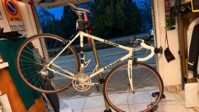 Bici Look carbon Vintage . Campagnolo C .Record