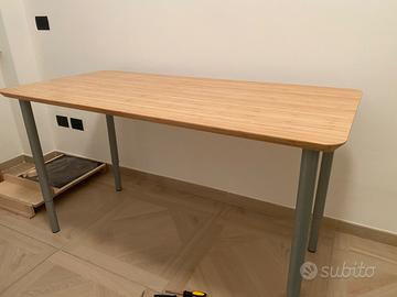 Tavolo Ikea con 4 gambe regolabili