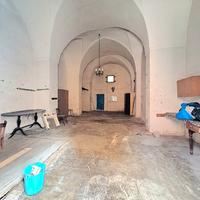 Locale/deposito in adeo (LE) ? Via Montenegro 18