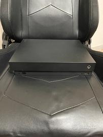 XBOX ONE X 1T + 2 GIOCHI