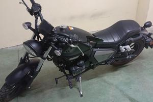 Keeway K-Light 125 Cafè Racer
