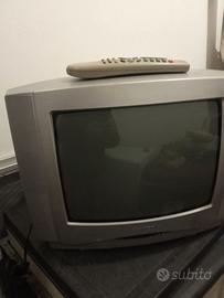 TV COLOR UNITED  UTV  14 x 42 SILVER