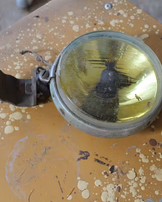 faro giallo del trattore zetor, anni 60