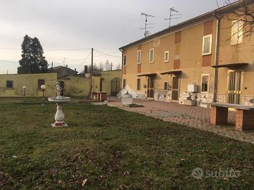 BIFAMILIARE A RONCOFERRARO