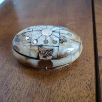 Piccolo Cofanetto in vero osso