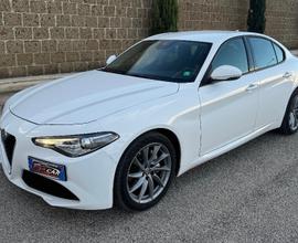 Alfa Romeo Giulia 2.2 Turbodiesel 160 CV AT8 Execu