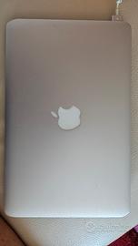 MacBook Air 11" 2015 – i5, 4 GB RAM, SSD 256 GB
