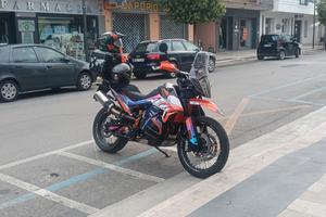 KTM 890 adventure