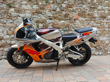 Honda CBR 900 RR Fireblade SC28 Targa Argento FMI