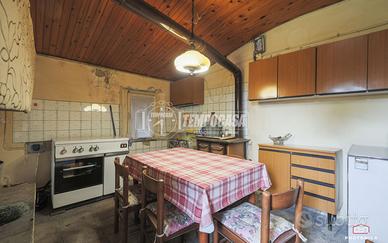 SOLUZIONE INDIPENDENTE CON TERRENO ABBINATO DA RIS