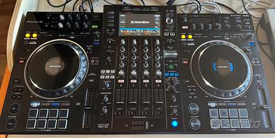 Pioneer Xdj Xz + borsa, decksaver, supporto