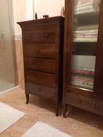Cassettiera in legno 