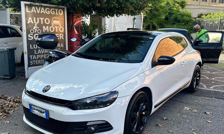 Volkswagen Scirocco 2.0 tdi 140cv