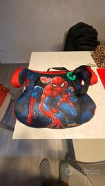 Rialzo auto bambino con attacchi Isofix
