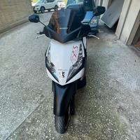 Scooter Peugeot