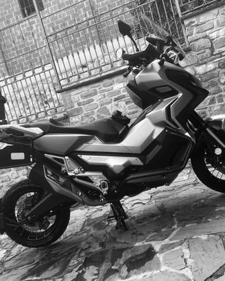Honda xadv 750