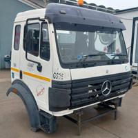 CABINA MERCEDES-BENZ truck LK/LN2 84> usato