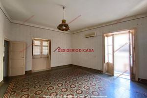 Casa, Termini Imerese.