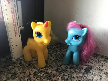 Lotto Mini Pony - sette diversi tipi da pettinare