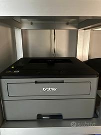 Stampante laser Brother HL-L2350DW pari al nuovo