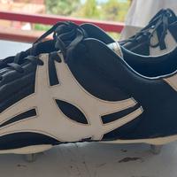 scarpe chiodate calcio/rugby  