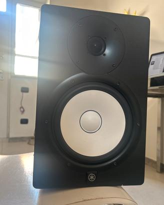 yamaha hs8
