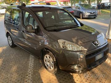 Peugeot Partner Tepee 1.6 HDi 92CV Family - 2012