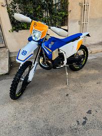 Husqvarna 300 te 2t modello heritage anno 2025