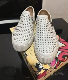 Mocassini estivi bianchi