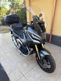 Honda X-ADV 750  (Aprile 2022)