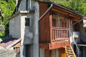 Rustico / Casale di 90 m² con 5 locali a Usseglio