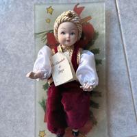 Bambola in porcellana