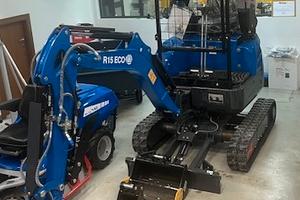 Mini escavatore rippa r15