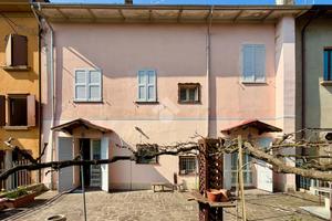 CASA SEMINDIPENDENTE A NOVELLARA