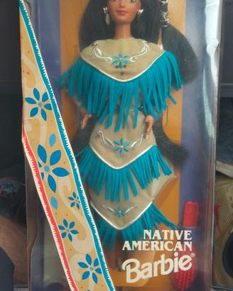 barbie nativa americana,e  statua della libertà 