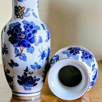 Vasi cinesi in porcellana decorati blu