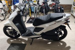 Nuovo scooter Motron